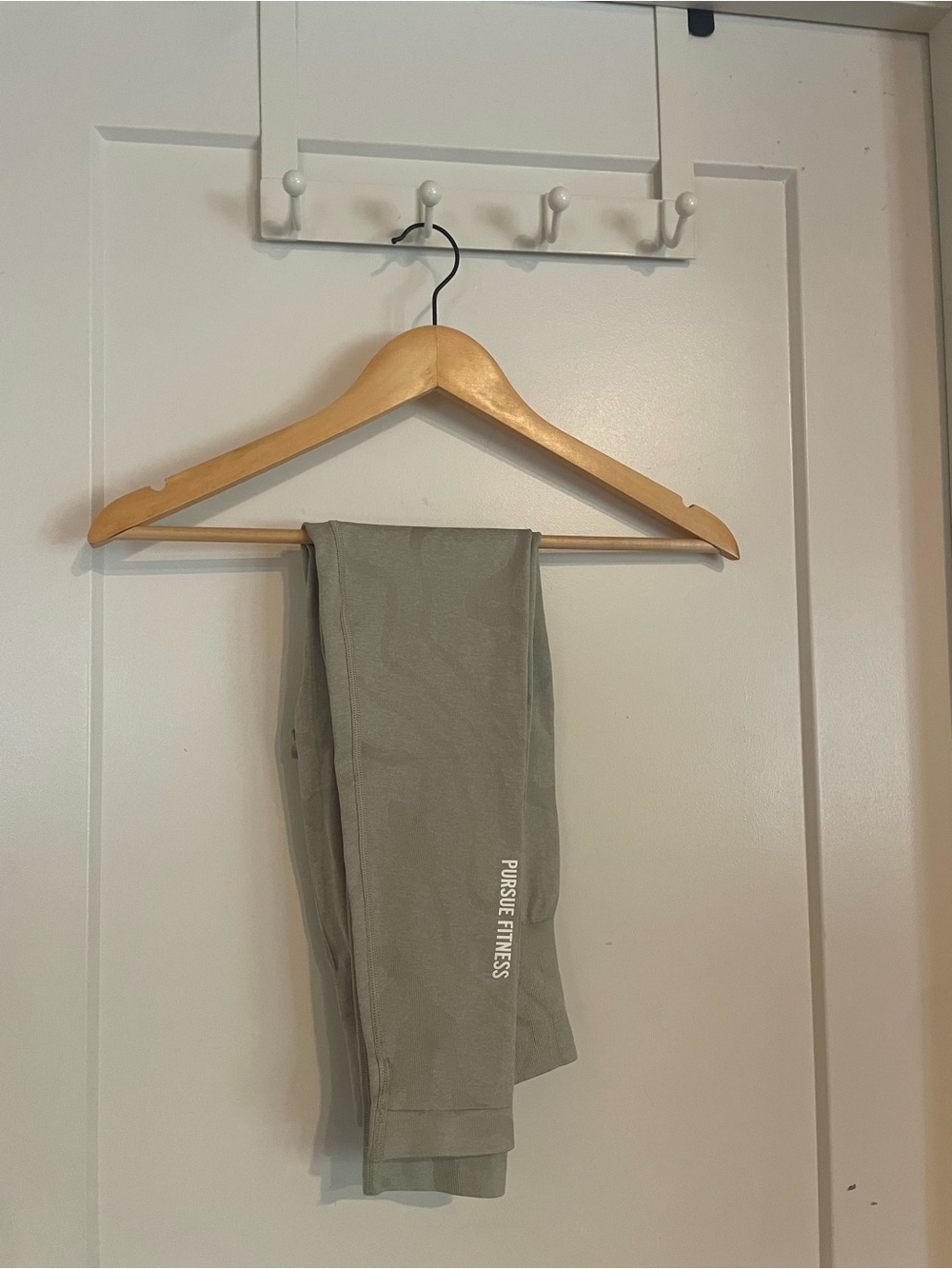 Pursue Fitness Women’s Leggings — Size Small